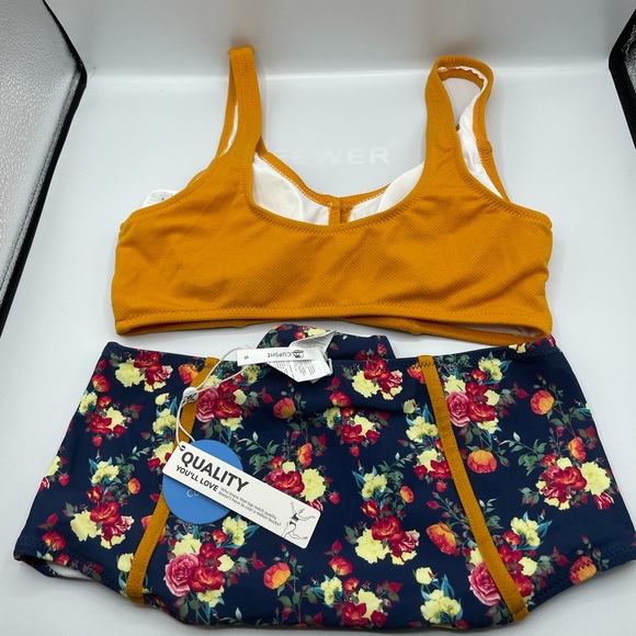 Cupshe Bikini NWT New Size Small - Picture 3 of 5